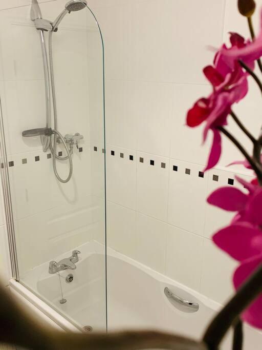 Waterside Townhouse With Balcony And Marina View Apartment Skellingthorpe Екстериор снимка
